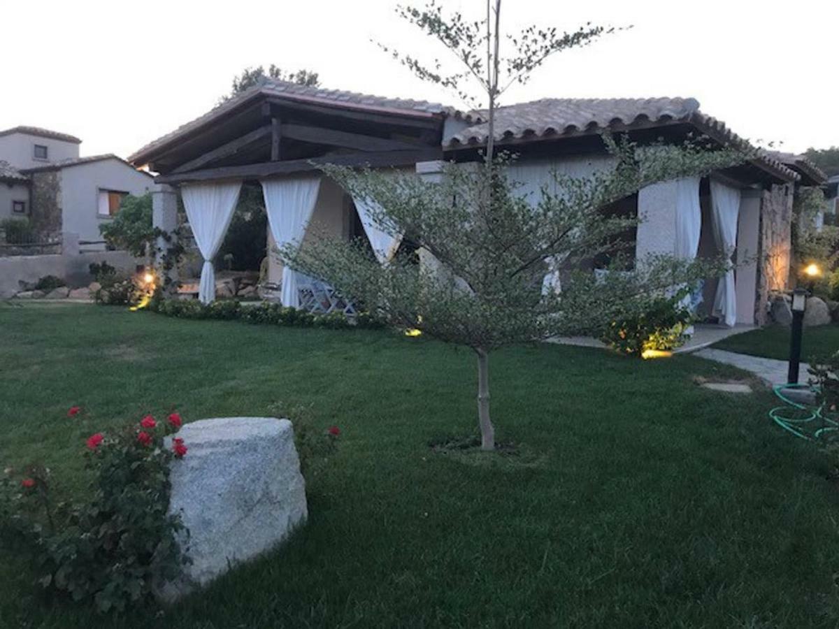 Villa Della Pietra Castiadas Exteriör bild